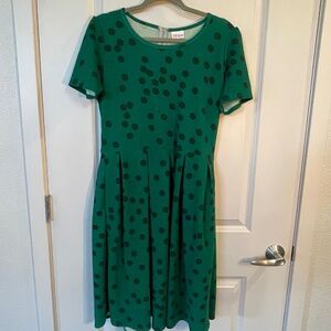 Comfy and Flowy Green LuLaRoe Amelia Dress with Black Polka-Dots